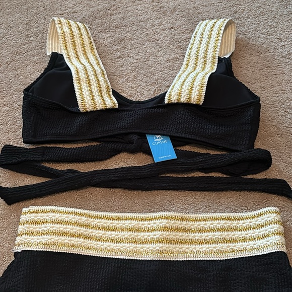 NWT Cupshe black swimsuit - Picture 7 of 10